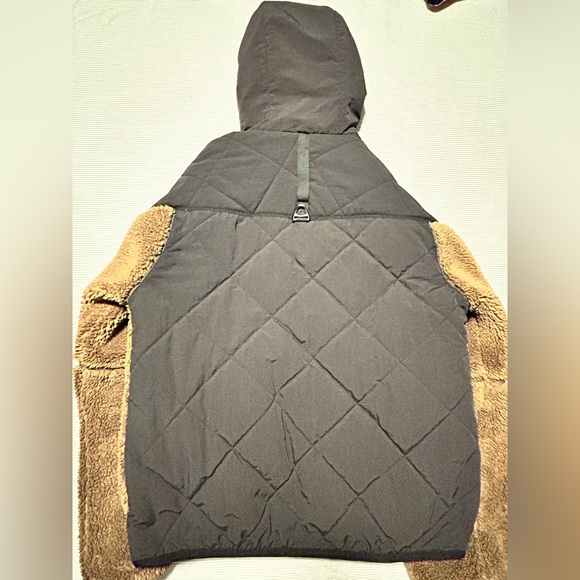 Puma Sherpa Jacket – Men’s Medium - Picture 7 of 7